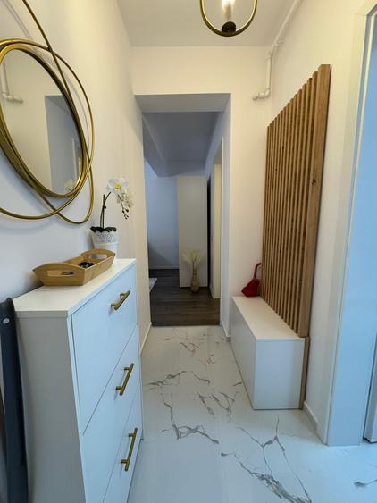 VANZARE GARSONIERA + MOBILA BUCATARIE-MILITARI RESIDENCE-REZERVELOR-COMISION 0% - 10