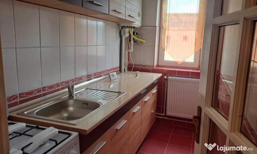 Apartament 2 camere, 42 mp, zona Hotvon - 7