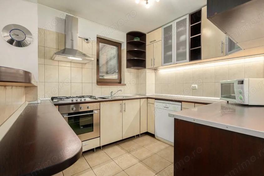 Vila de inchiriat Mogosoaia - 4 dormitoare - 18