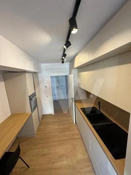 Rafinament, lumina ?i doua terase cu personalitate - 12