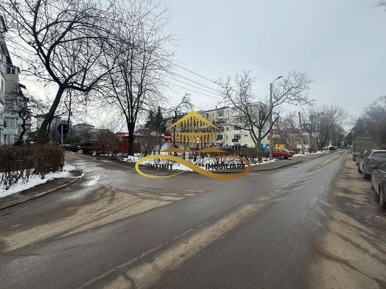 Apartament renovat 2 camere etaj 3 de vanzare Bacau - 17