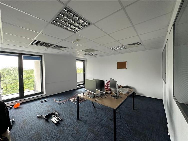 Inchirieri birouri in Izvor Business Center de la 150 mp - 47