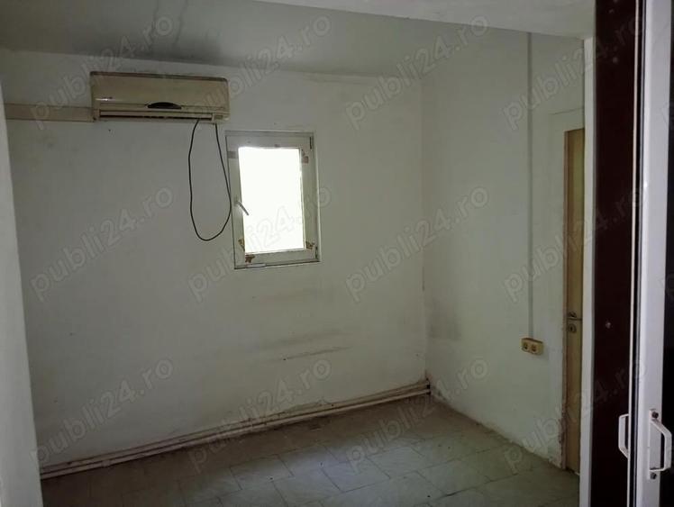 Vand imobil parter + etaj in Tecuci zona Garii de Sud. - 9