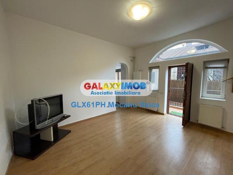 Vanzare casa 4 camere, in Ploiesti, zona Centrala - 2