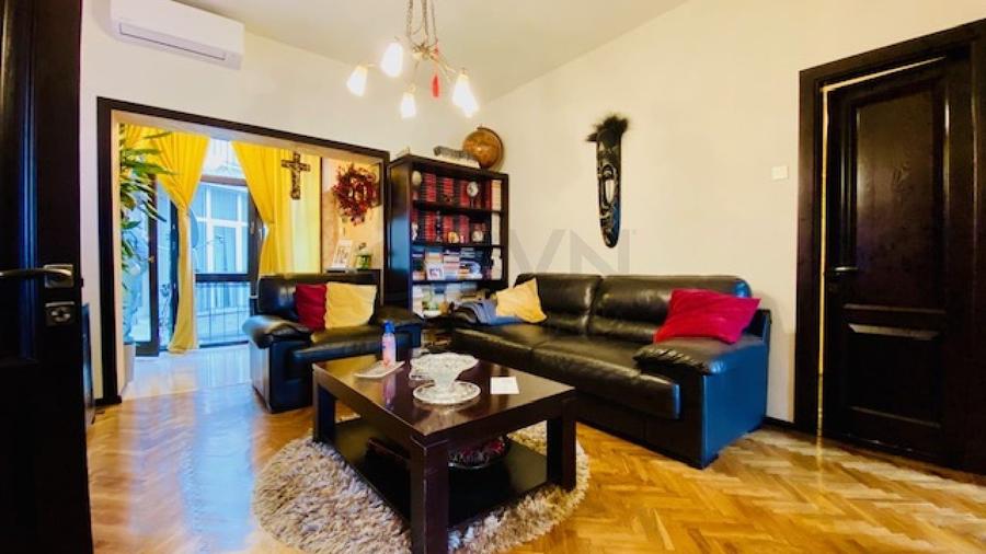 REA1018889 VANZARE 3 CAMERE FOISORUL DE FOC - 1