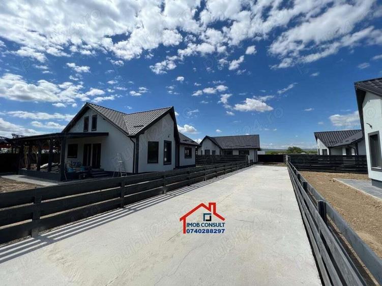 Letea Veche langa Primarie , Case DEOSEBITE! - 8