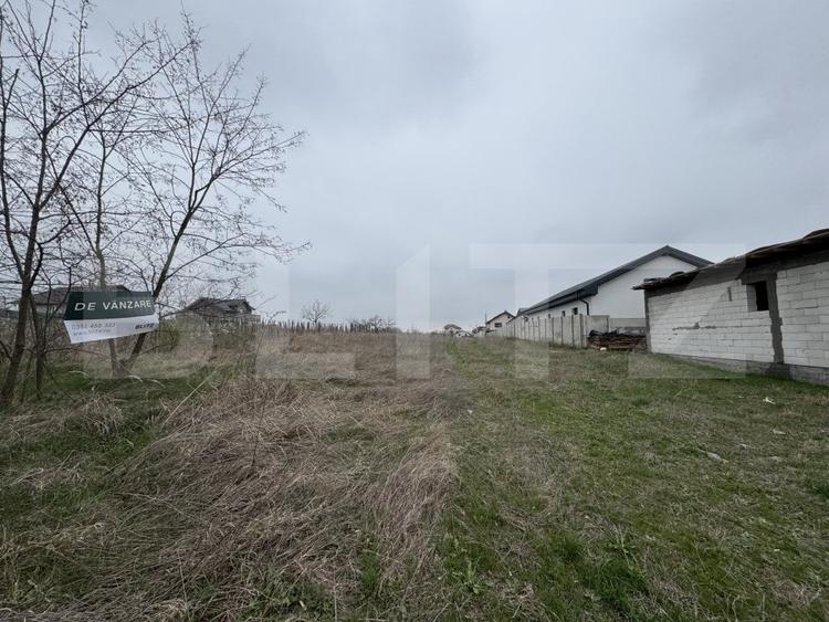 Teren intravilan, 800 mp, Malu Mare zona Scolii - 1