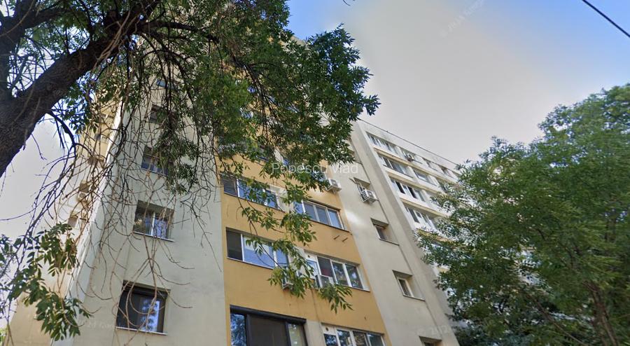 Doamna Ghica x Colentina - lângă parcul plumbuita si Școală 39