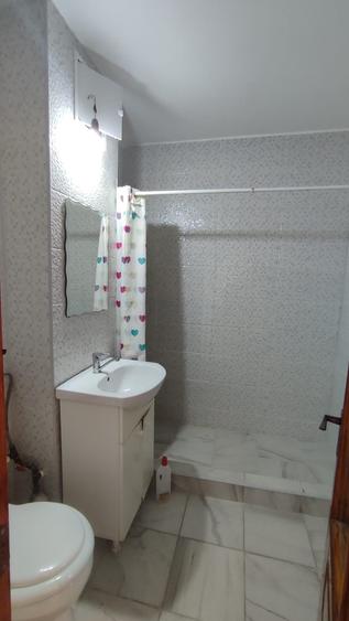 Apartament cu 2 camere în Micro 20