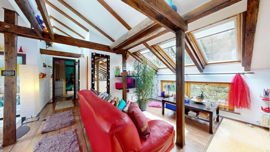 Pensiune de Vânzare Sinaia | Lângă Telecabină | Business activ 20 ani - 26