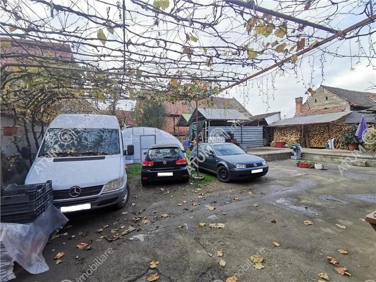Casa cu 4 camere si 700 mp teren in Sibiu zona Orasul de Jos - 15