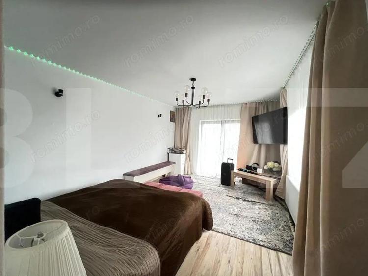 Casa spa?ioasa in zona Tulbureni cu teren 1400 mp - 2