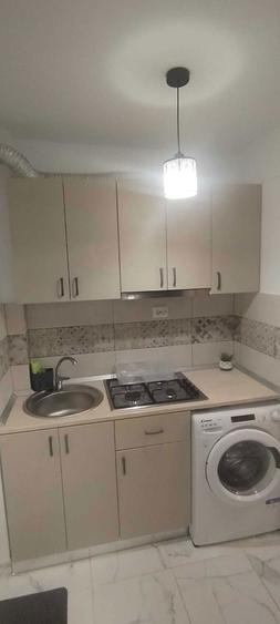 Proprietar - inchiriez camera tip garsoniera Jumbo 1200 lei - 5