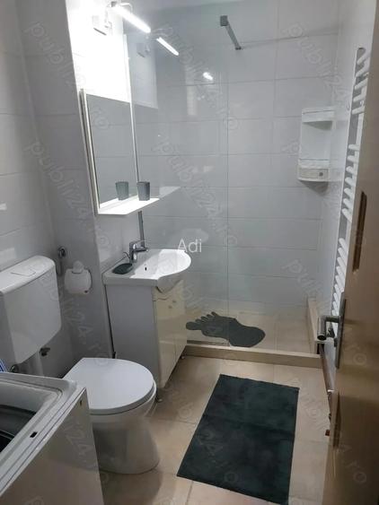 Inchiriez apartament 2 camere, centru Inchiriez apartament 2 camere, centru
