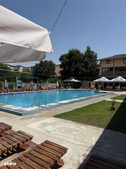 De vanzare - Proprietate cu Piscina, Teren generos si Cladire moderna - 11