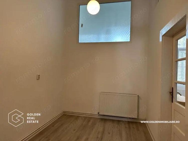 Spatiu birou, Bulevardul Revolutiei, Palatul Cenad, etaj 1 - 9