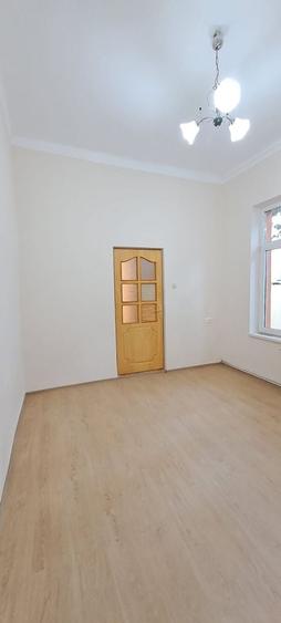 Dimitrie Cantemir - Tineretului, 350 m metrou, casa 2 camere + curte - 2