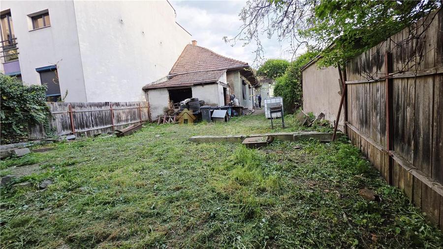 CASA 4 CAMERE 125 MP TEREN 322 MP GHEORGHENI - 1