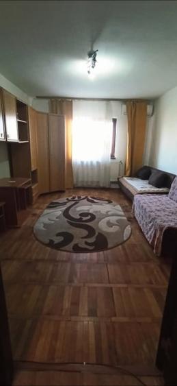 Garsoniera 21 mp, etaj 4 - zona Blascovici - 1