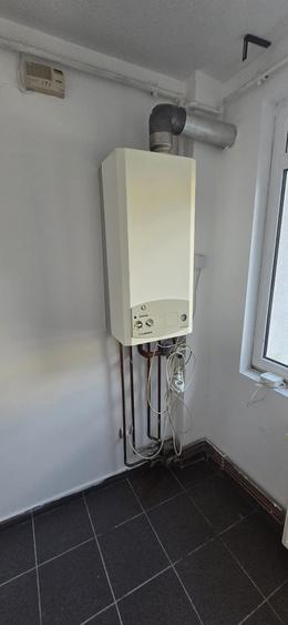 DRISTOR(METROU)-STRADAL, etaj 1-IDEAL  OFFICE - 9