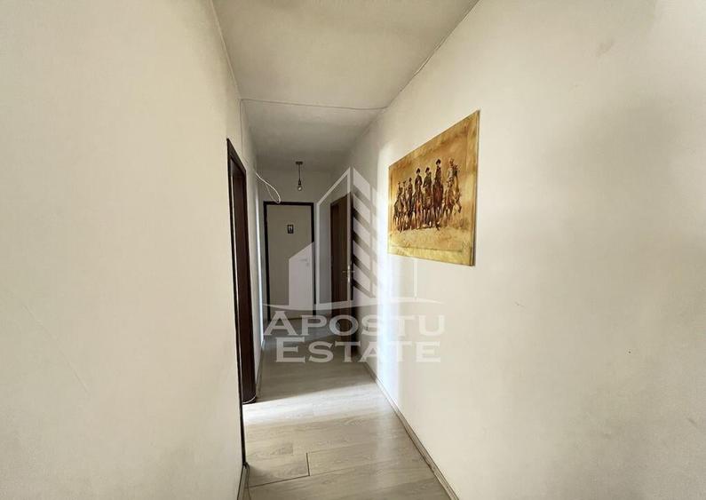 Apartament cu 4 camere decomandat, 106 mp, Calea Torontal... - 3