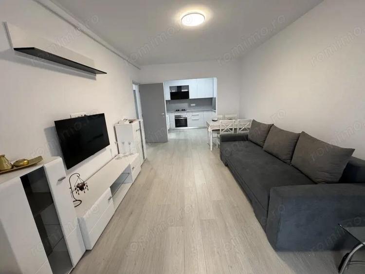 Apartament 2 camere, cf 1 dec, etaj 7/9, Bulevardul Bucuresti - 7