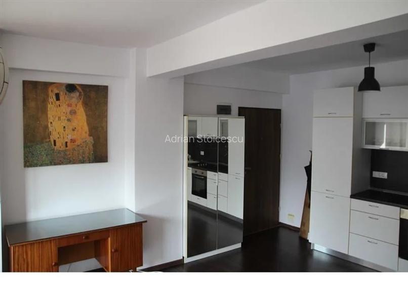 Vanzare apartament 2 camere Lux Nerva Traian-Bloc Nou Vanzare apartament 2 camere Lux Nerva Traian-Bloc Nou
