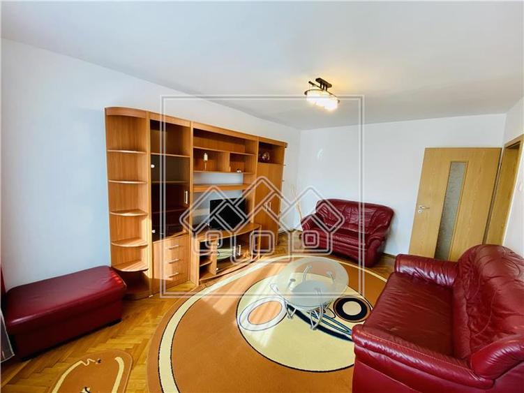 Apartament de inchiriat in Sibiu - 4 camere, 2 balcoane - zona Strand - 5