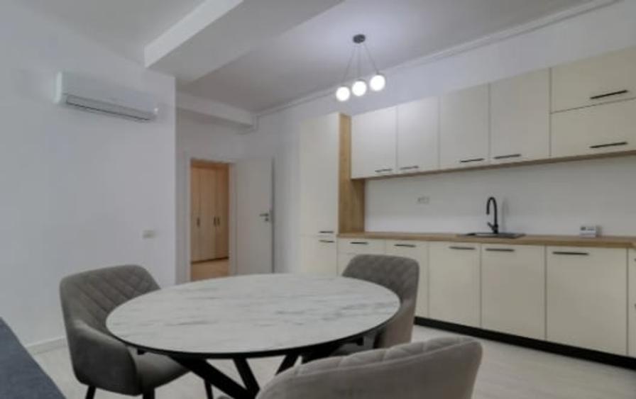 Piata Alba Iuia,Decebal,bl.2025,et.1/4,DECOMANDAT,Amenajat,2 balcoane,centrala - 13