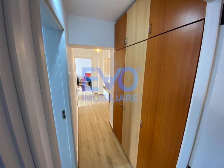 Apartament cu 2 camere decomandat în Gară