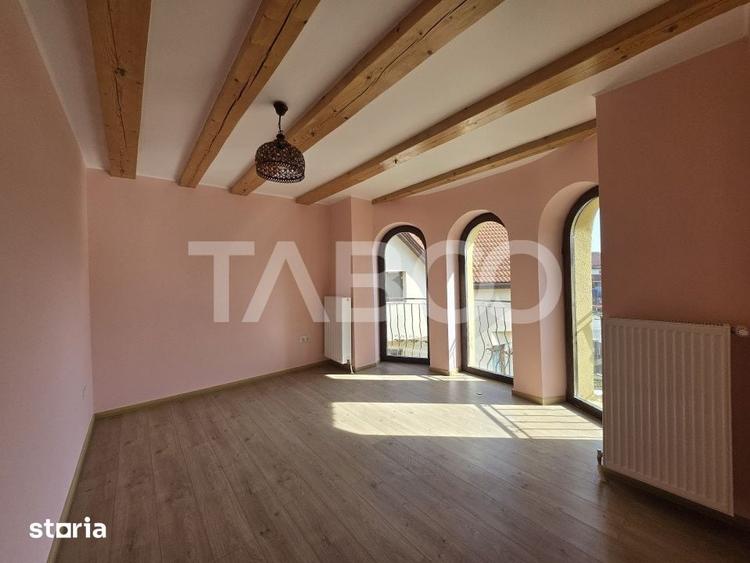 Casă cu 5 camere cu Teren 320 Mp în Tineretului