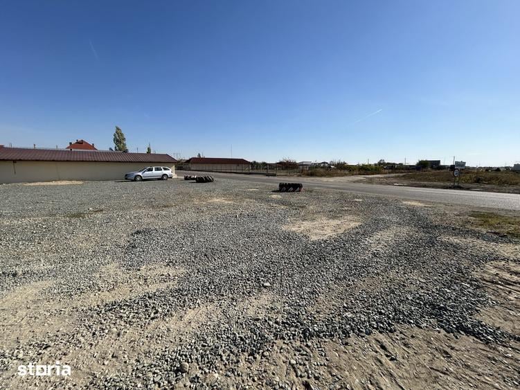 Teren de 600 mp, în Livada