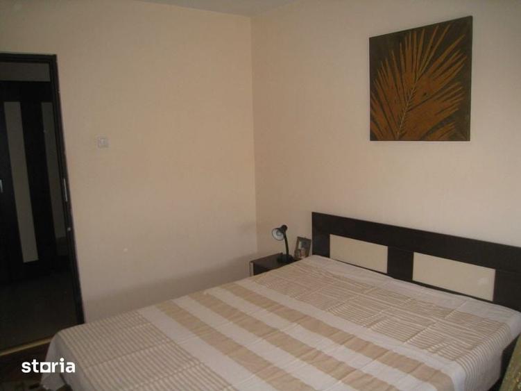 Apartament cu 3 camere decomandat în ICIL