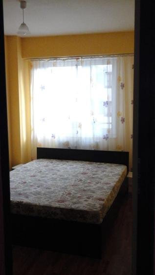 Apartament cu 3 camere decomandat în Dosu Bricii