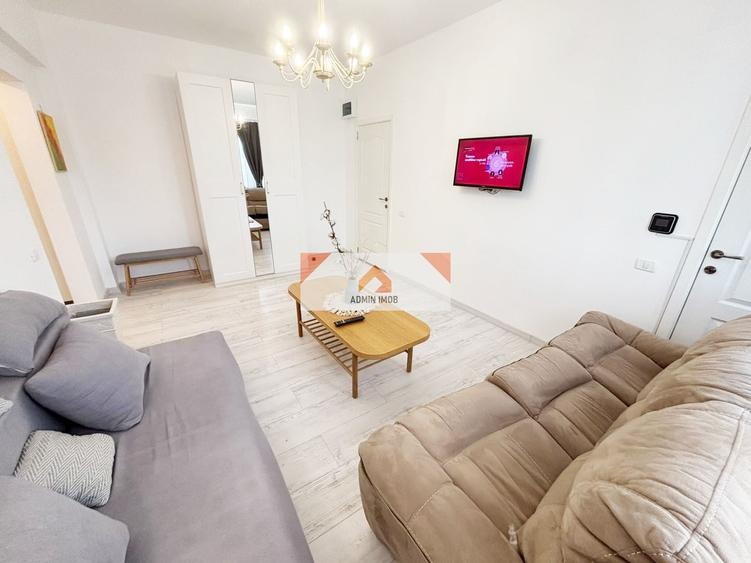 Apartament cu 2 camere decomandat în Gara de Nord