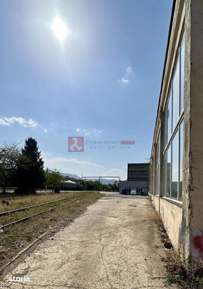Spațiu comercial, de 420 mp, în Est