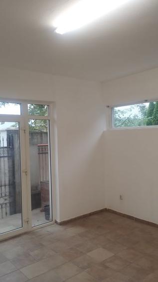 Spațiu comercial, de 27 mp, în Valea Lupului