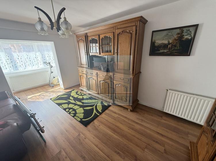Apartament cu 2 camere decomandat, mobilat în Răcădău
