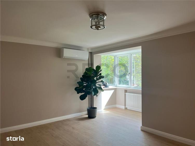 Apartament cu 3 camere decomandat în Decebal — fotografia 3