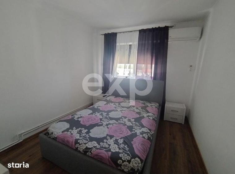 Apartament cu 3 camere decomandat în Găvana