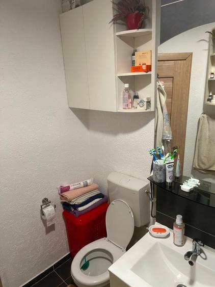 Apartament cu 3 camere în Tudor Vladimirescu