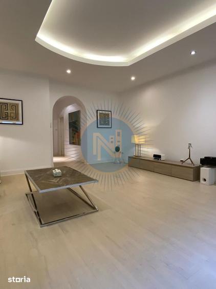 Apartament cu 5 camere decomandat în Cișmigiu