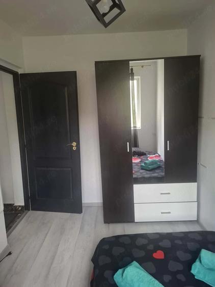 Apartament cu 3 camere decomandat în Alexandru cel Bun