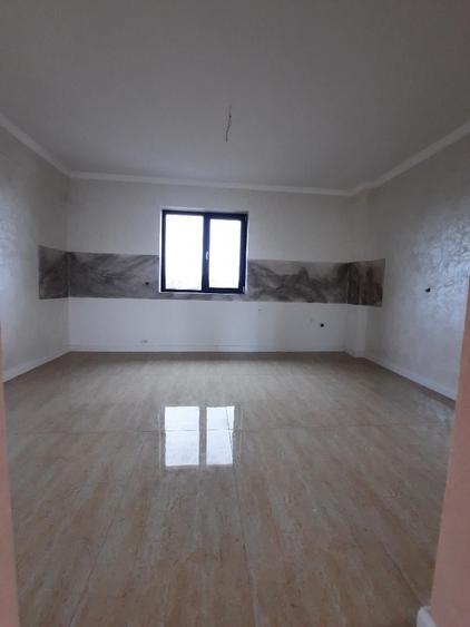 FARA COMISIOANE casa P+M cu 5 camere mari 4 bai 3 dresinguri finisata LA CHEIE - 33