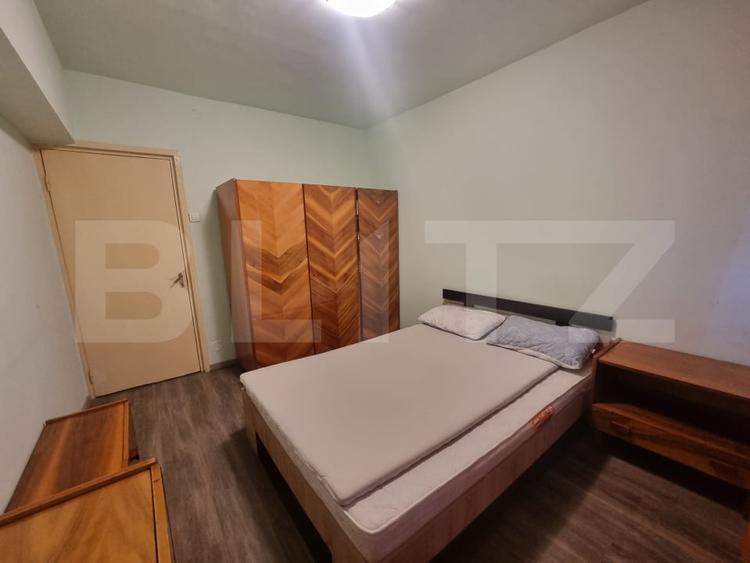 Apartament de inchiriat cu 2 camere, 50 mp, zona Rotonda - 5