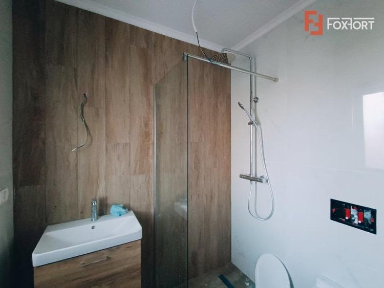 Duplex de vanzare cu 5 camere si teren de 270 mp - Mosnita Noua - 13