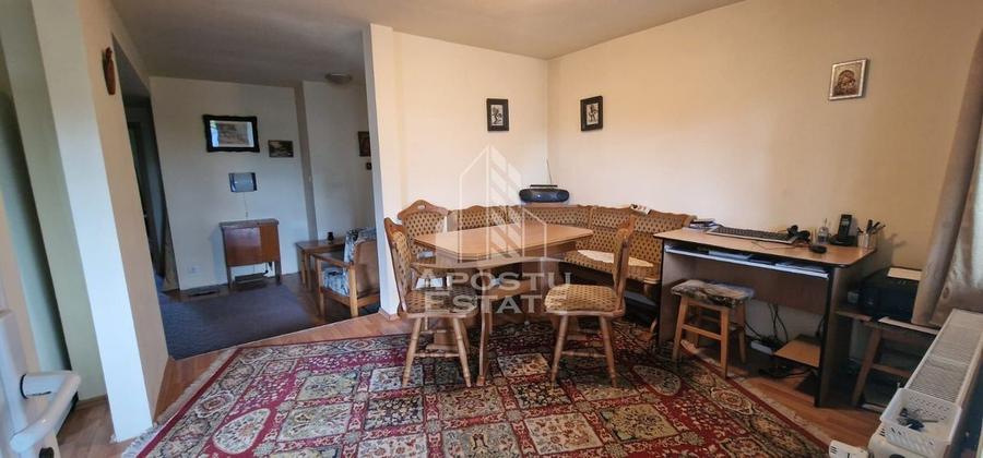 Casa individuala , centrala proprie , AC , curte , in oras - 4