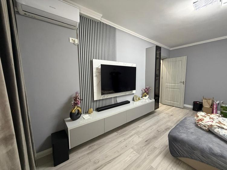 1 Decembrie 1918, 3-4 minute metrou, renovat complet - 1