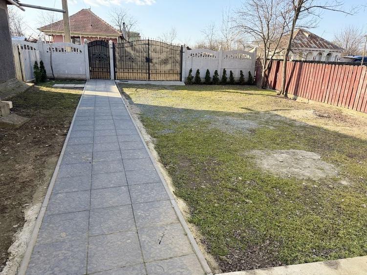 De vanzare 2 case in Com Rosiori,jud Braila - 1