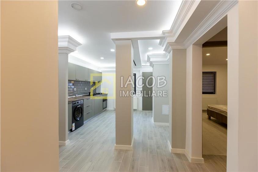 Apartament 3 camere decomandate, str. Stefan cel Mare, Bacau - 2